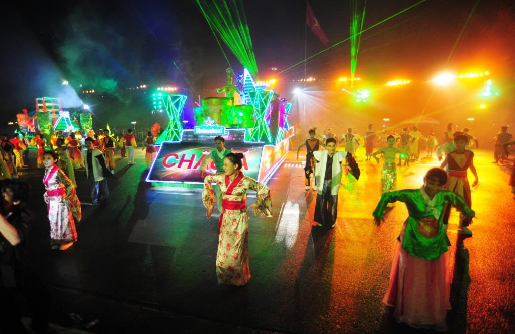 Tưng bừng mùa lễ hội cuối năm với chuỗi sự kiện Heineken hoành tráng!! - 2