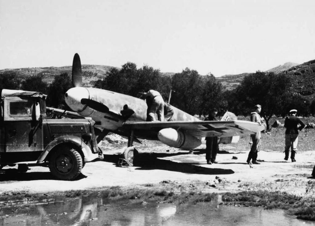 Messerschmitt-Bf-109G2-reconnaisance-bir