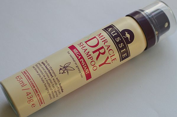  photo aussie_miracle_dry_shampoo_zps21db90dc.jpg