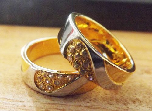 cincin lana love