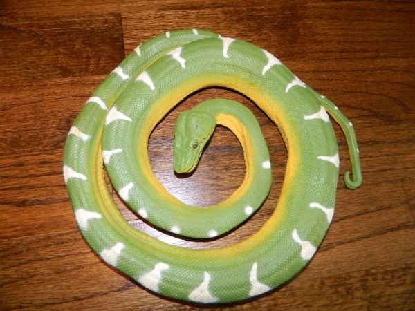 Emerald Tree Boa 1997 (Safari ltd - Incredible Creatures)