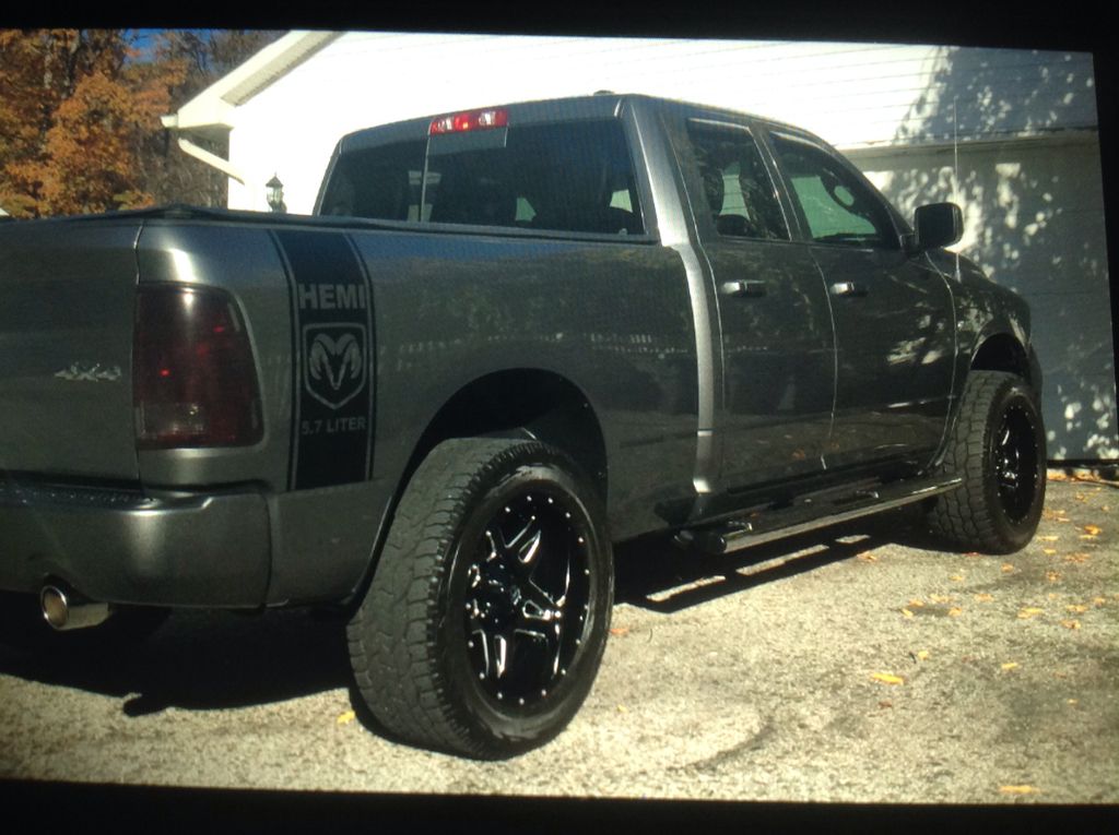 Wheels/tires for Mineral Grey Ram | DODGE RAM FORUM