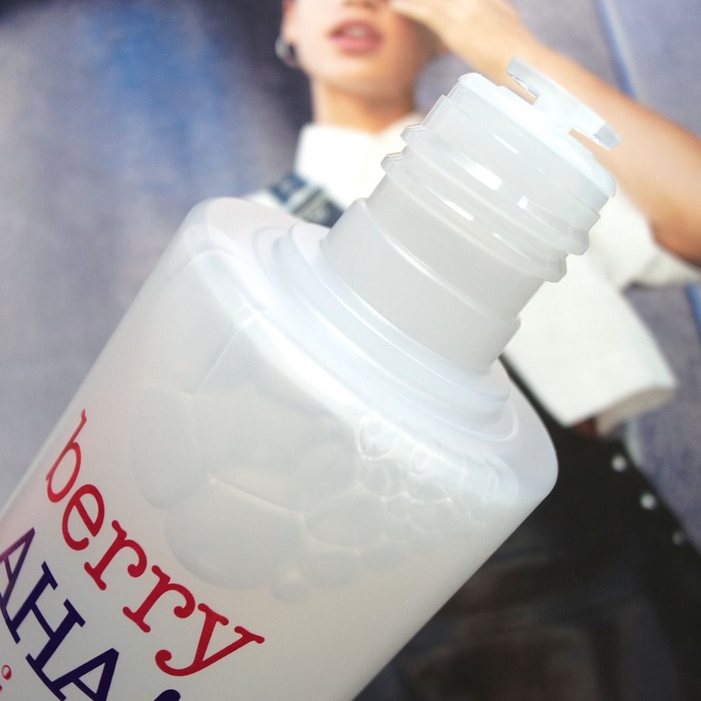 Etude House Berry AHA bright peel boosting serum review